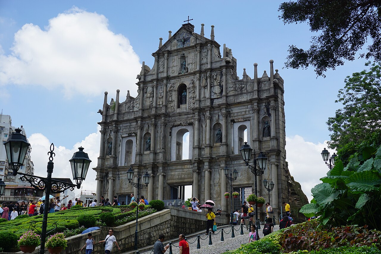 澳门大三巴牌坊